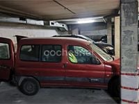 Usado Citroën Berlingo 75 CV (55 kW) 2009 Rojo Monovolumen