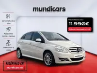 Usado Mercedes A180 109 CV (80 kW) 2011 Blanco Utilitario