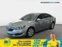 Usado Opel Insignia Selective 160 CV (117 kW) 2015 Gris plata Berlina