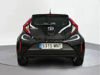 Usado Toyota Aygo X 72 CV (52 kW) 2024 Negro SUV