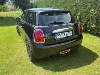 Usado Mini ONE 102 CV (75 kW) 2017 Negro Utilitario