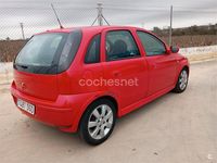 Usado Opel Corsa 60 CV (44 kW) 2005 Rojo Utilitario