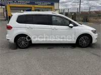 Usado VW Touran Edition 110 CV (80 kW) 2015 Blanco Monovolumen