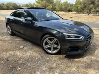 Usado Audi A5 Sportback Comfort 190 CV (139 kW) 2019 Gris Utilitario