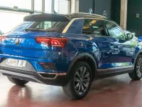 Usado VW T-Roc Sportline 150 CV (110 kW) 2021 Azul SUV
