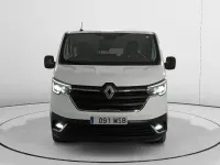 Usado Renault Trafic 131 CV (96 kW) 2024 Blanco Monovolumen