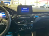 Usado Ford Kuga ST-Line X 225 CV (165 kW) 2023 Blanco SUV