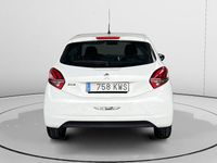 Usado Peugeot 208 Active 82 CV (60 kW) 2019 Blanco Utilitario