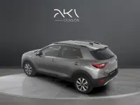 Usado Kia Stonic 100 CV (73 kW) 2025 Gris SUV