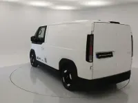 Nuevo Kia PV5 Plus 119 kW (163 CV) 2025 Blanco Monovolumen