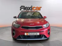 Usado Kia Stonic 101 CV (74 kW) 2024 Rojo SUV