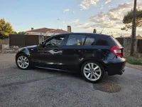 Usado BMW 116 265 CV (194 kW) 2007 Negro Utilitario