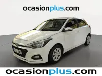 Usado Hyundai i20 75 CV (55 kW) 2019 Blanco Utilitario