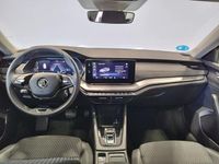 Käytetty Skoda Octavia Ambition 204 HP (150 kW) 2022 Musta Farmari