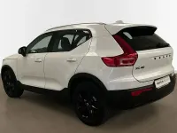 Usado Volvo XC40 Core 163 CV (119 kW) 2025 Blanco SUV