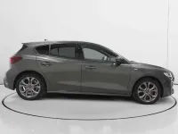 Usado Ford Focus ST-Line 125 CV (91 kW) 2022 Gris Familiar