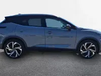 Usado Nissan Qashqai Tekna+ 158 CV (116 kW) 2023 Katana grey con techo midnight SUV