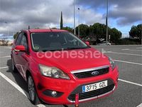 Usado Ford Focus Titanium 136 CV (100 kW) 2010 Rojo Berlina