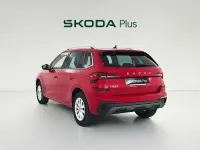 Usado Skoda Kamiq Selection 95 CV (69 kW) 2024 Rojo SUV