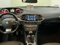 Usado Peugeot 308 Style 100 CV (73 kW) 2020 Azul Berlina