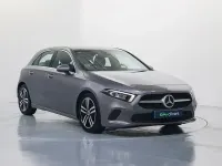 Usado Mercedes A180 116 HP (85 kW) 2022 Cinzento Sedan