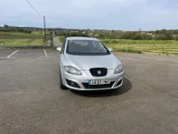 Usado Seat Leon Copa 90 CV (66 kW) 2012 Plateado Utilitario