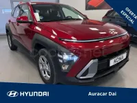 Usado Hyundai Kona 100 CV (73 kW) 2025 Rojo SUV