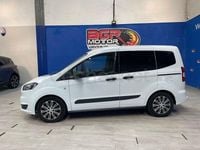 Usado Ford Tourneo Courier Ambiente 95 CV (69 kW) 2017 Blanco Monovolumen