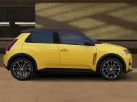 Begagnad Renault Megane E-Tech Techno 110 kW (150 HK) 2025 Gul Halvkombi
