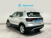 Usado VW T-Cross Sportline 110 CV (80 kW) 2022 Gris plata SUV