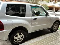 Usado Mitsubishi Montero 160 CV (117 kW) 2004 Gris / plata SUV