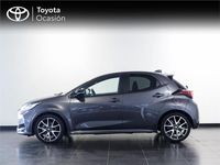 Usado Toyota Yaris Hybrid Style 116 CV (85 kW) 2022 Gris Berlina
