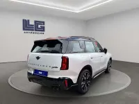 Usado Mini John Cooper Works 300 CV (220 kW) 2025 Blanco Utilitario