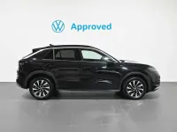 Usado VW T-Roc Cabriolet Edition 116 CV (85 kW) 2025 Negro SUV
