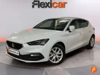 Używany Seat Leon Style 116 KM (85 kW) 2025 Biały Sedan/Limuzyna