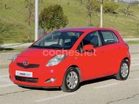 Occasion Toyota Yaris Connect Style 101 PK (74 kW) 2011 Rood Hatchback