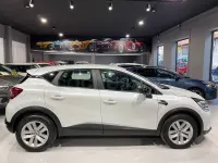 Usado Renault Captur Evolution 100 CV (73 kW) 2022 Blanco SUV