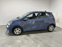 Usado Hyundai i10 67 CV (49 kW) 2017 Azul Utilitario