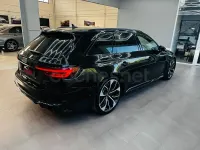 Usado Audi RS4 450 CV (330 kW) 2018 Negro Familiar