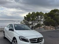 Usado Mercedes A180 Style 109 CV (80 kW) 2013 Blanco Berlina