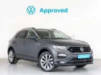 Usado VW T-Roc Advance 110 CV (80 kW) 2022 Gris / plata SUV