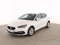 Usado Seat Leon Style 110 CV (80 kW) 2022 Blanco Berlina