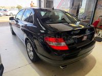 Usado Mercedes C200 136 CV (100 kW) 2010 Negro Berlina
