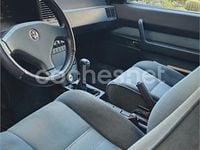 Usado Alfa Romeo 164 146 CV (107 kW) 1989 Negro Berlina