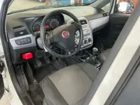 Usado Fiat Punto Pop 75 CV (55 kW) 2012 Blanco Utilitario