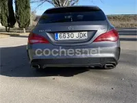 Usado Mercedes CLA220 Shooting Brake AMG line 177 CV (130 kW) 2015 Gris / plata Familiar