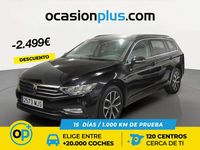Usado VW Passat Executive 150 CV (110 kW) 2023 Negro Familiar
