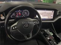 Usado VW Touareg 231 CV (169 kW) 2019 Negro SUV