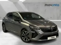 Usado Renault Clio V Techno 100 CV (73 kW) 2025 Gris Berlina