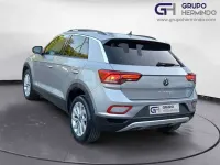 Usado VW T-Roc Life 115 CV (84 kW) 2022 Gris / plata SUV
